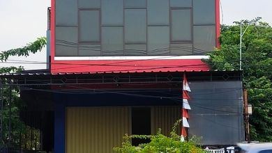 Dijual ruko + kost 9 kmr di jl A.Yani Karawang STRATEGIS