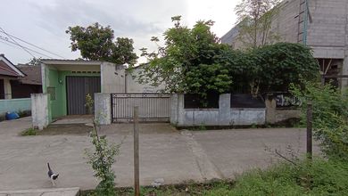 Jual Rumah Strategis di Bekasi Timur, Bekasi - LT 225m²