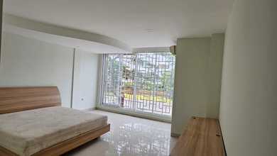 Hunian Elegan di Citra Garden, Jakarta Barat, 7 KT, LT 360m²