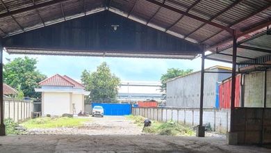 Dijual Cepat Gudang dan Kantor di Pinggir Jalan Cikupa Tangerang