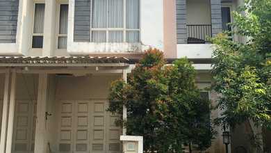 For Sale rumah Eksklusif di Pagedangan, Tangerang - LT 136m²