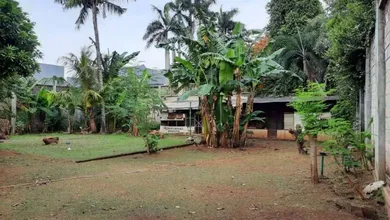 Hunian Elegan di Bintaro, Tangerang Selatan, 2 Kamar Tidur, LT 1136m²