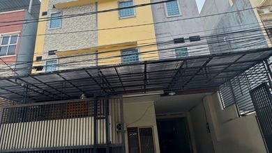 Dijual Gudang 5 Lantai Lokasi Pusat Kota Cocok Untuk Kos2an Atau Gudang Spare Part 