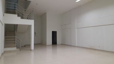 Ruko Murah Posisi Strategis Cocok Untuk Usaha