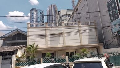 Rumah Area Luxury Pasar Baru, Jakarta Pusat - Harga Menarik 18 Miliar