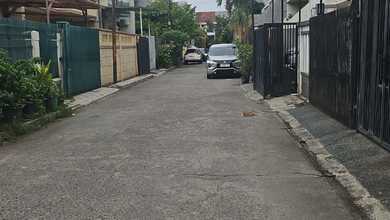 Jual Rumah Siap Tinggal di Green Ville, Jakarta Barat, LT 220 m2