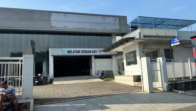 Jual.showroom./.Gudang.di.karawang.siap.pakai Stategis