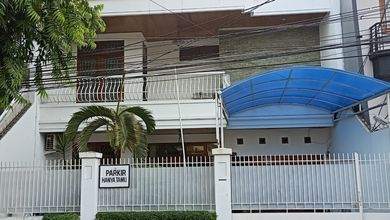 For Sale rumah Mewah di Kemanggisan, Jakarta Barat - LT 652m²