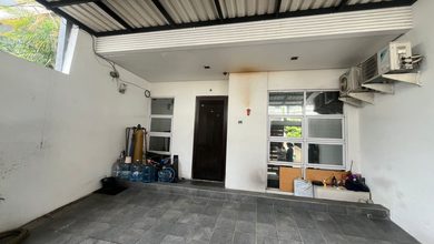Dijual rumah Eksklusif di Kelapa Gading, Jakarta Utara - LT 102m²