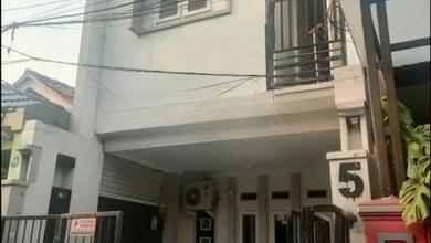 Rumah Sewa Cocok untuk Huni dan Kerja Kawasan Matraman, Jakarta Timur