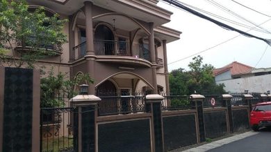 Hunian Mewah di Kawasan Utan Kayu, Jakarta Timur, LB 1000m², Harga 15 Miliar