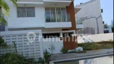 Rumah Mewah di Kemayoran, Jakarta Pusat, 6 KT, LT 475m²