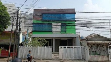Gedung Kantor atau Ruko 2 Lantai di Lokasi Strategis Utan Kayu Matraman, Jakarta Timur