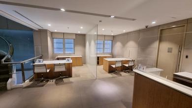 Gedung Atau Ruko Gandeng 3 Lantai Ex Bank Di Kelapa Gading Jakarta Utara