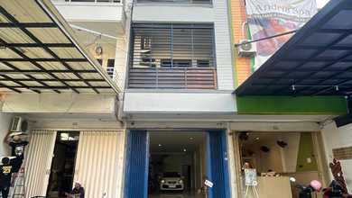 DISEWAKAN RUKO TANJUNG DUREN UTARA DI JALAN RAYA Luas tanah  4x23.75 m²