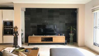 Rumah Sewa Tepat untuk Huni dan Kerja Daerah Pondok Indah, Jakarta Selatan