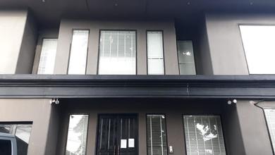 Rumah Mewah di Tebet, Jakarta Selatan, 8 KT, LT 635m²