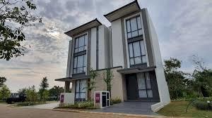 Penawaran Langka, rumah Prestisius di Jakarta Garden City, Jakarta Timur, LB 165m²