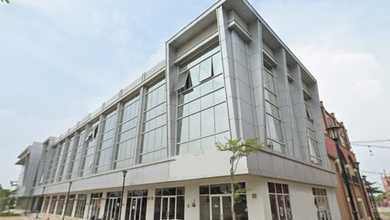 RUKO LA RIVIERA PIK2 Ruko Gandeng 3. Posisi Hoek Luas Tanah 210 M2 Full Renovasi