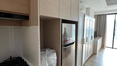 Jual Unit Apartemen Siap Huni 1BR Furnished Kondisi Bagus