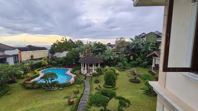 Villa Mewah Puncak Fully Furnished - Kolam Renang & Paviliun