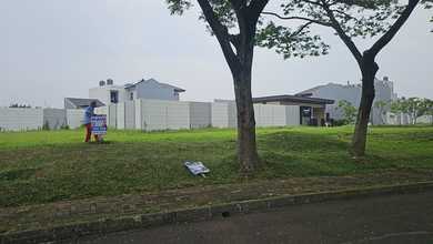 Tanah LT 830 m2 Area Strategis Suvarna Sutera, Dijual Terjangkau