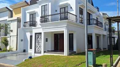 Kesempatan Eksklusif, rumah Mewah di BSD, Tangerang, LB 352m²