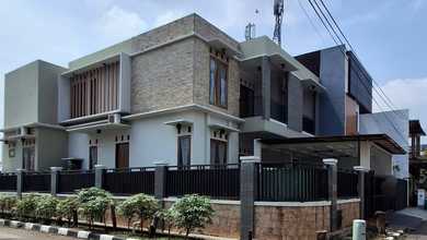 For Sale rumah Premium di Metland Menteng, Jakarta Timur - LT 257m²