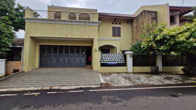 For Sale rumah Premium di Pondok Kelapa, Jakarta Timur - LT 300m²