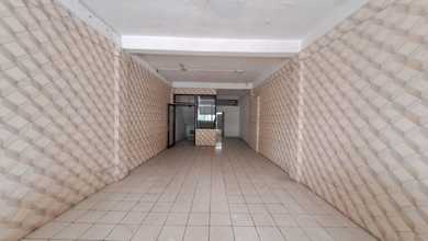 Disewakan ruko pinggir jalan raya ciputat lokasi strategis dan ramai parkir luas