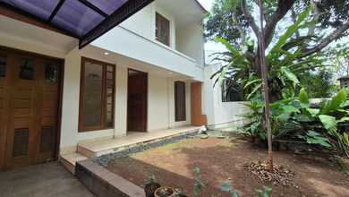 Kesempatan Langka, rumah Prestisius di Lebak Bulus, Jakarta Selatan, LB 200m²