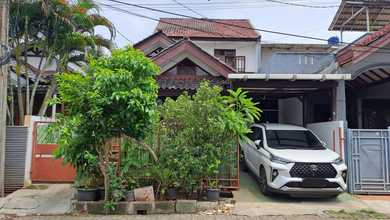 Rumah Dijual di Pamulang, Tangerang Selatan, LB 200m², Harga Kompetitif!