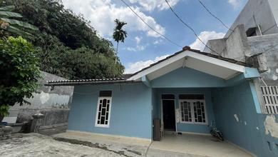 Dijual Rumah Strategis di Ciputat, Tangerang Selatan - LT 230m²