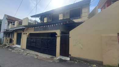 Dijual Rumah Kosan dan Kontrakan Strategis Dekat Kampus Gunadarma Depok SHM