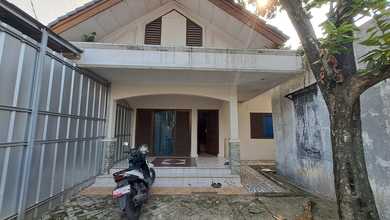 Rumah Mewah di Kawasan Ciputat, Tangerang Selatan, LB 350m², Harga 3,5 Miliar