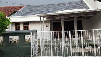 Rumah Dijual di Pamulang, Tangerang Selatan, LB 100m², Harga Kompetitif!