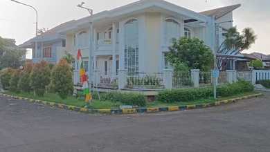 For Sale rumah Premium di Intercon, Jakarta Barat - LT 450m²