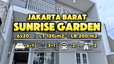 Penawaran Langka, rumah Prestisius di Kedoya, Jakarta Barat, LB 225m²