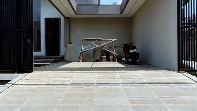 Rumah Area Luxury Meruya, Jakarta Barat - Harga Menarik 4,49 Miliar