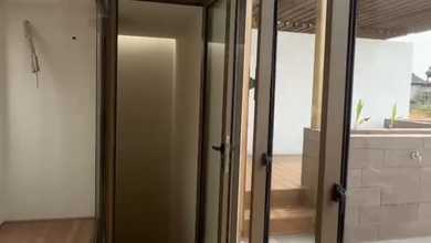 Rumah Elite di Kawasan Karang Tengah, Tangerang, LB 88m², Harga 3,2 Miliar