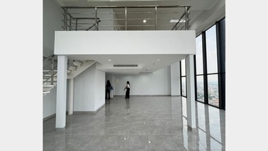 Soho Office The Smith Alam Sutera 2 Lantai (+ Mezzanine)