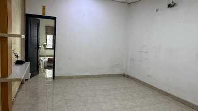 Cari Ruko Buat Toko, Jualan Online , Kantor , Gudang .Ada Loh Siap Huni . Yuk Survey