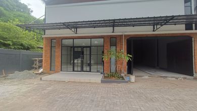 Dari Taman Tekno 10 Menit. Gunung Sindur Gudang Baru3 Unit. Dijual Perunit.