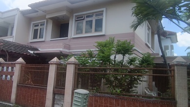 Kesempatan Eksklusif, rumah Prestisius di Kalideres, Jakarta Barat, LB 150m²