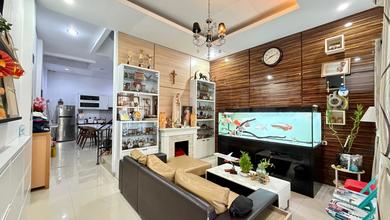 Hunian Elite di Kawasan Jelambar, Jakarta Barat, LB 142m², Harga 3,5 Miliar