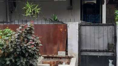 Kesempatan Rumah di Kemanggisan, Jakarta Barat, LB 100m², Harga 2,2 Miliar