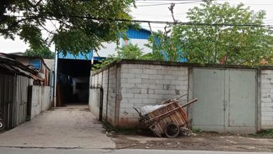 Gudang Tangerang. Bentuk Ngantong 