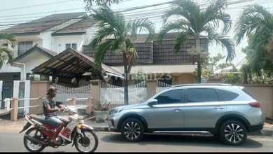 Hunian Mewah di Pulo Asem, Jakarta Timur, 7 Kamar Tidur, LT 375m²