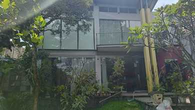 Rumah Prestisius di Kawasan Bandung Kota, Bandung, LB 492m², Harga 12,5 Miliar