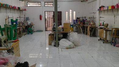 Jual Rumah Cantik Luas 253 m2 di Tambora, Jakarta Barat